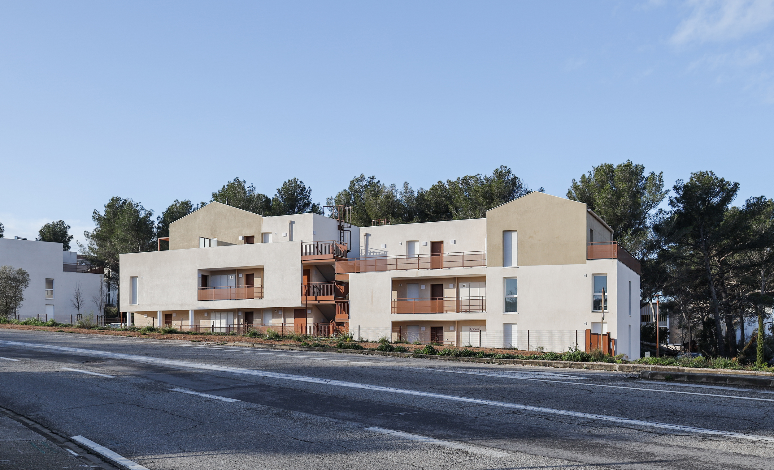 LOGEMENTS COLLECTIFS